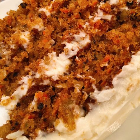 If you’re looking for a GREAT carrot cake this is it! It always receives rave reviews when I serve this cake! Even to those who aren’t carrot cake fans love this cake. I searched high a… Moist Carrot Cake Recipe, Carrot Cake Recipe Homemade, Moist Carrot Cake, Moist Carrot Cakes, Best Carrot Cake, Torte Cupcake, Carrot Cake Recipe, Savoury Cake, Easy Cake Recipes