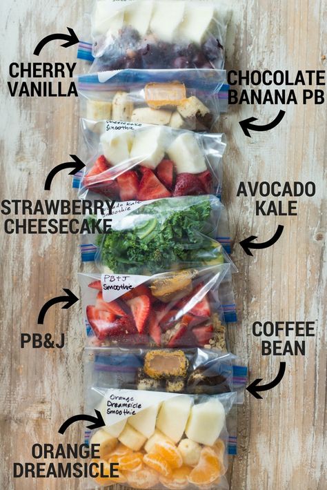 How to make smoothie freezer packs for easy smoothie recipes any time you want!  Get tips for how to make smoothies and how to freeze them for later plus 14 great fruit smoothie recipes. Pb And J Smoothie, Freezer Smoothie Packs, Freezer Smoothies, Smoothie Recipes With Yogurt, Freezer Packs, Resep Smoothie, Smoothie Fruit, Low Carb Snack, Smoothie Packs