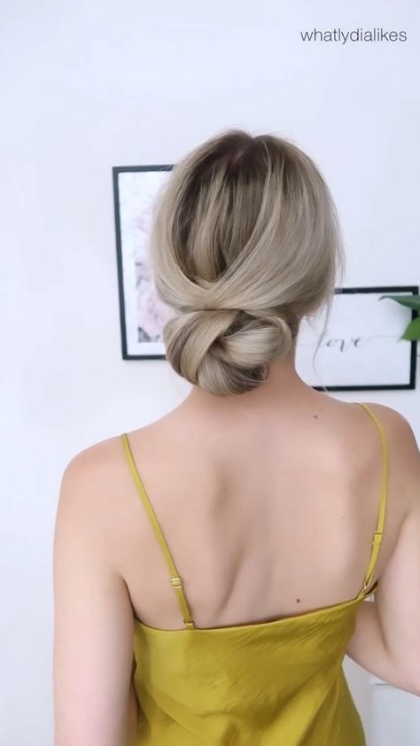 Bun Style, Bun Updo, Hair Upstyles, Easy Hair Updos, Long Hair Updo, Peinados Fáciles Para Cabello Corto, Hair Tutorials For Medium Hair, Hair Up Styles, Hair Ponytail Styles