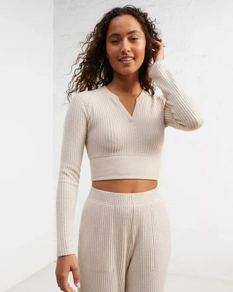 waffle cropped henly top and wide leg pants set Cropped Henley, Bridal Lounge, Crop Top And Sweatpants, Ribbed Loungewear, Pajamas All Day, Loungewear Outfits, The Bachelorette, Ribbed Knit Dress, Crop Top Outfits