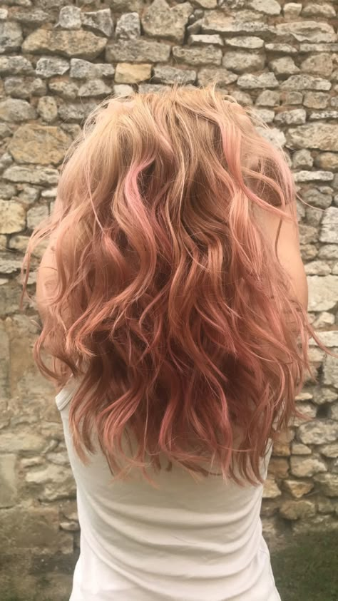 Blonde Curly Hair Pink Highlights, Light Colorful Hair, Hair Dye Ideas For Redheads, Washed Out Pink Hair, Dirty Blonde With Pink Highlights, Pink Highlights In Dark Blonde Hair, Ginger Hair Pink Highlights, Ginger With Pink Highlights, Pink Ends Hair Blonde