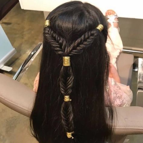 Ramadan Hair Styles, Ramadan Hairstyles, Arabic Hairstyles, Haircuts Shoulder Length, Kids Haircuts, Hairdo For Long Hair, Hair Stylist Life, Httyd, Aesthetic Hair