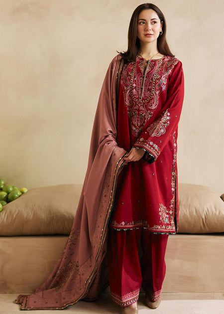 Pak Suits, Zara Shahjahan, Desi Fashion Casual, Pakistani Fancy Dresses, Pakistani Dresses Casual, Salwar Kamiz, Simple Pakistani Dresses, Ethnic Outfits, Indian Fashion Dresses