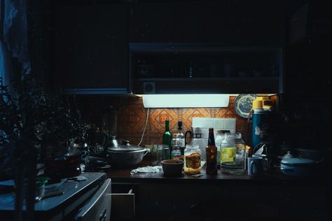 Cinematic Kitchen, Messy Apartment Aesthetic, Kitchen At Night, Cinema Ideas, The Japanese House, Christopher Doyle, Pizza Project, Cinema Idea, Hungry Ghost