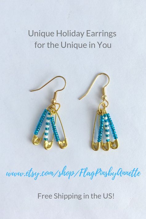 Unique Holiday Earrings! These beautiful safety pin earrings will make a great stocking stuffer or holiday gift. Safety Pin Jewelry Patterns, Handmade Teacher Gifts, Safety Pin Crafts, Safety Pin Jewelry, Pin Earrings, Safety Pin Earrings, Wire Jewelry Designs, Holiday Earrings, Handmade Earrings Beaded