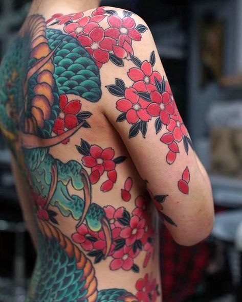 farbiges kirschblüten tattoo an dem ganzen rücken, japanische tätowierung Cherry Ideas, Cherry Tree Tattoos, Sakura Tattoo, Japanese Flower Tattoo, Tattoo Coloring Book, Symbolic Meanings, Peacock Tattoo, Blossom Cherry, Japanese Dragon Tattoos