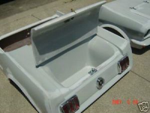 Custom Golf Carts Ideas, Cool Go Karts, Golf Cart Body Kits, Golf Cart Bodies, Ezgo Golf Cart, Yamaha Golf Carts, Golf Diy, Custom Golf Carts, Wood Toys Plans