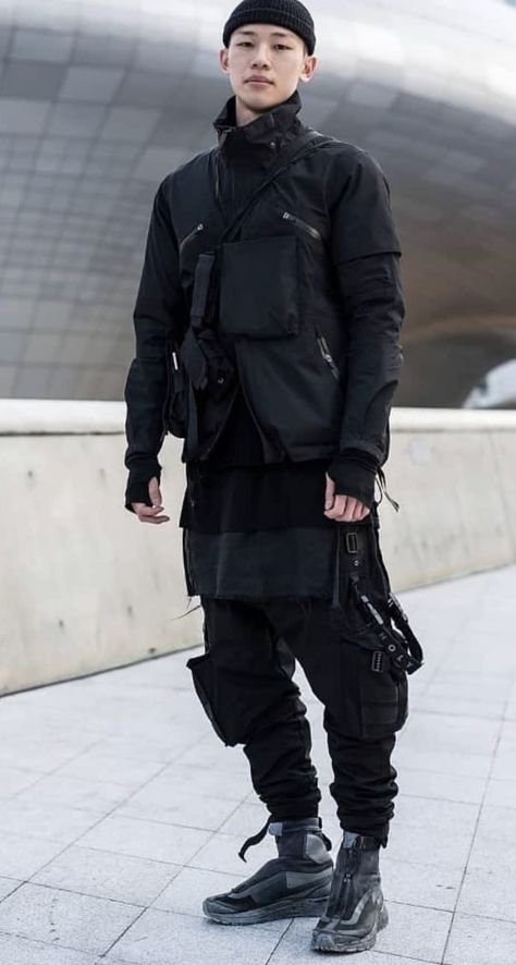 Cyberpunk Clothing Men, Cyberpunk Fashion Men, Tech Wear Men, Avant Garde Fashion Street, Fashion Cyberpunk, Cyberpunk Outfit, Techwear Streetwear, Tech Wear, Techwear Fashion