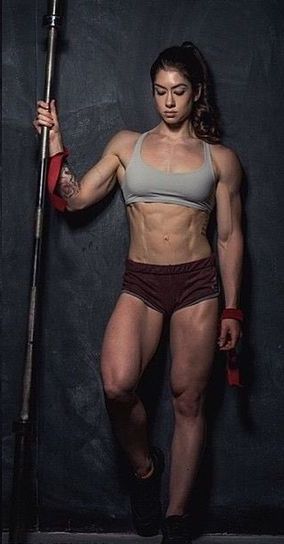 Natasha Aughey, Women Fitness Photography, Muscular Woman, Japanese Swimsuit, Fitness Content, Buff Women, Female Torso, Muscle Anatomy, Instagram Fitness