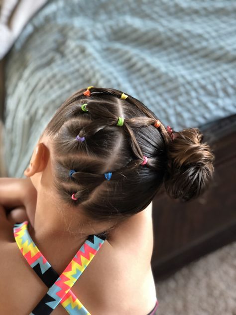 Updo Hairstyles For Swimming, Swim Hairstyles For Kids, Pool Hair Ideas Hairstyles For Kids, Toddler Hair Dos, Girls Easy Hairstyles, Swim Hair, Girls Hair Style, Baby Girl Hairstyles Curly, Girls Hairdos