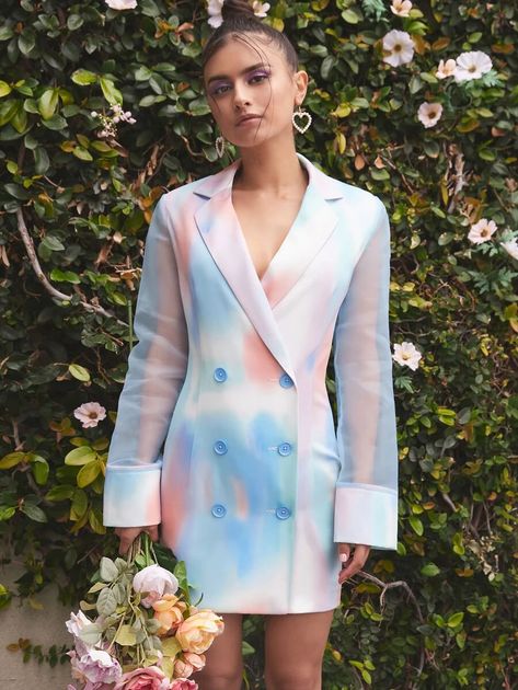 Organza Blazer, Mint Green Blazer, Blue Blazer Dress, Black Blazer Dress, Hot Pink Blazers, Dress With Shawl, Woman Suit Fashion, Pink Blazer, Dye Shirt