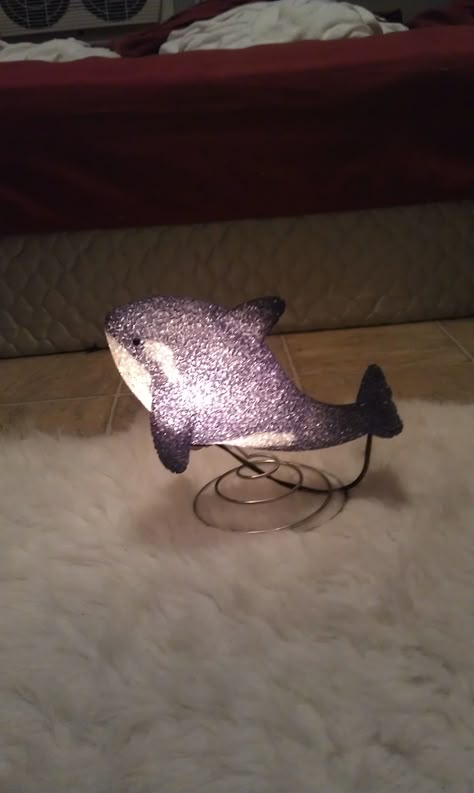 This was my lamp when I was younger so I am giving to Jeremy and gin for their killer whale nursery. Orca Themed Bedroom, Clay Art Decor, Whale In Space, Whale Room, Whale Lamp, Sea World San Diego, Minecraft Room Decor, Orca Art, Ocean Things