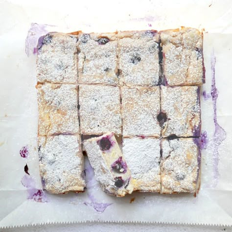 Blueberry protein snack cake | Recipes | WW USA Weight Watchers Pancakes, Snack Cake Recipe, Blueberry Snacks, Protein Powder Vanilla, Quest Protein, Lemon And Coconut Cake, Blueberry Donuts, Ww Snacks, Donut Pan