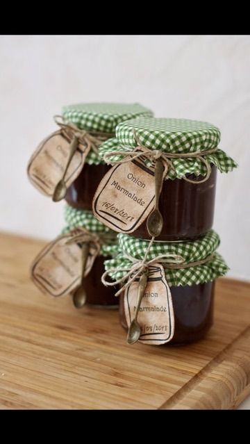 Canning Gifts, Jam Wedding Favors, Jam Gift, Beeswax Candles Diy, Jam Packaging, Diy Food Gifts, Jar Packaging, Dessert In A Jar, Diy Jar Crafts