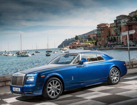 Rolls-Royce Phantom Coupe auto - http://autotras.com Rolls Royce Phantom Coupe, Rolls Royce Phantom Drophead, New Rolls Royce, Luxury Yacht Interior, Bentley Rolls Royce, Yacht Interior Design, Rolls Royce Motor Cars, Rolls Royce Wraith, Rolls Royce Phantom