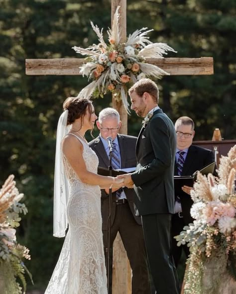 Floral Cross Wooden Cross Wedding Arch, Pampas Grass Cross Wedding, Cross Arch Wedding, Wedding Cross Arch, Wedding Arch With Cross, Pampas Arbor, Wedding Bouquets With Pampas, Cross Arbor Wedding, Cross Alters For Weddings