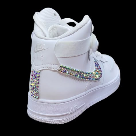 Nike High Heels Sneakers, Glitter Nike Shoes, Nike High Heels, High Tops Shoes, Casual Shoes Women Sneakers, Bedazzled Shoes, Nike Shoes Women Fashion, Custom Sneakers Diy, Ribbon Laces