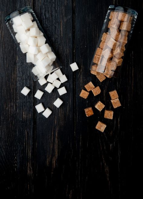 Top view of white and brown sugar cubes ... | Free Photo #Freepik #freephoto #food #white #brown #sugar Food Photography Cake, Groom Cartoon, Bride And Groom Cartoon, Photography Cake, Pink Bowls, Rustic Background, Palm Sugar, Sugar Cubes, Photo Shop