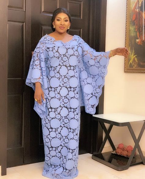 Kaftan Lace Styles, Boubou Styles For Ladies, Bubu Gown Styles Lace, Lace Bubu, Asoebi Gown Styles, Gown Styles For Women, Boubou Styles, Bubu Gown, Aso Ebi Lace Styles