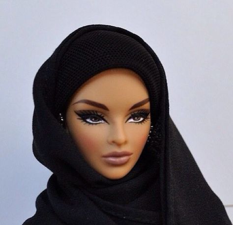 Curated by Suburban Fandom, NYC Tri-State Fan Events: http://yonkersfun.com/category/fandom/ Hijab Barbie, Khaleeji Abaya, Dubai Fashionista, Diva Dolls, Im A Barbie Girl, Fashion Royalty Dolls, Black Barbie, Barbie I, Black Doll