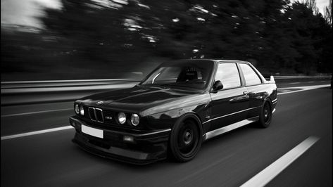 BMW E30 M3 Wallpapers Bmw M3 Wallpaper, Bmw M30, Bmw M3 E90, Cool Truck Accessories, Bmw Black, Serie Bmw, 2560x1440 Wallpaper, M Wallpaper, Bmw E30 M3