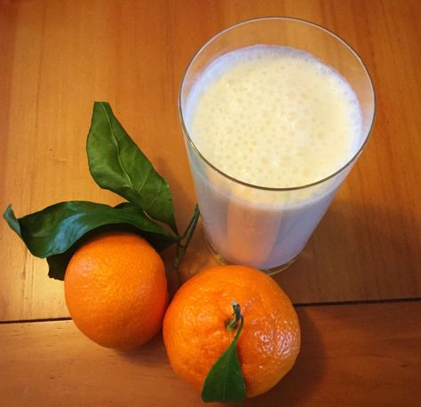 Kefir Orange Julius Smoothie Orange Julius Smoothie, Yummy Breakfast Smoothies, Orange Julius, Eat Healthier, Blood Glucose, Low Carb Snacks, Breakfast Smoothie, Afternoon Snacks, Kefir