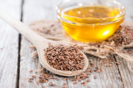 Flaxseed Gel Recipe, Homemade Hair Oil, Homemade Cough Remedies, Flaxseed Gel, Dog Diet, Homemade Hair Products, Flaxseed Oil, Cough Remedies, Healthy Oils