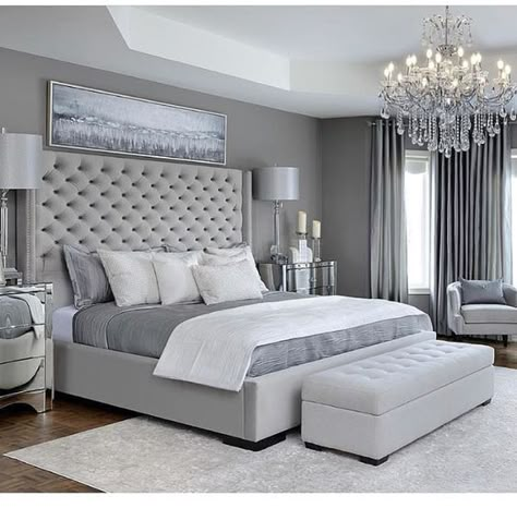 grey bedroom with ottoman Bedroom Ideas With Grey Walls, Grey Bedroom Decor, Classy Bedroom, Modern Luxury Bedroom, Luxury Bedroom Design, Luxury Bedroom Master, Redecorate Bedroom, Elegant Bedroom, Bedroom Furniture Design