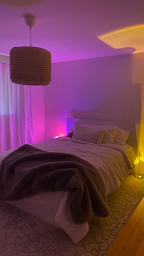 Cozy Led Light Room, Aquarius Room Aesthetic, Cozy Bedroom Interior, Dream Interior, Luxury Room Bedroom, Dream Apartment Decor, Room Redesign, Redecorate Bedroom, Minimalist Room