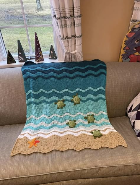 Beach Blanket Crochet, Crochet Ocean, Turtle Blanket, Mermaid Tail Blanket Crochet, Crochet Queen, Turtle Quilt, Crochet Ripple Blanket, Crochet Mermaid Tail, Ripple Blanket