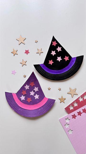 Shape Witches Preschool, Hand Muscles, Paper Plate Craft, Thema Halloween, Paint Sticks, Witch Hats, Paper Plate Crafts, Painted Sticks, Halloween Paper