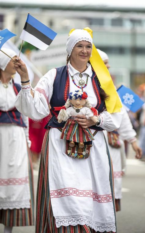 Estonia Traditional Clothing, Estonian Culture, Estonian Clothing, Ethnic Beauty, Traditional Attires, People Walking, Tallinn Estonia, Walking Street, Northern Europe