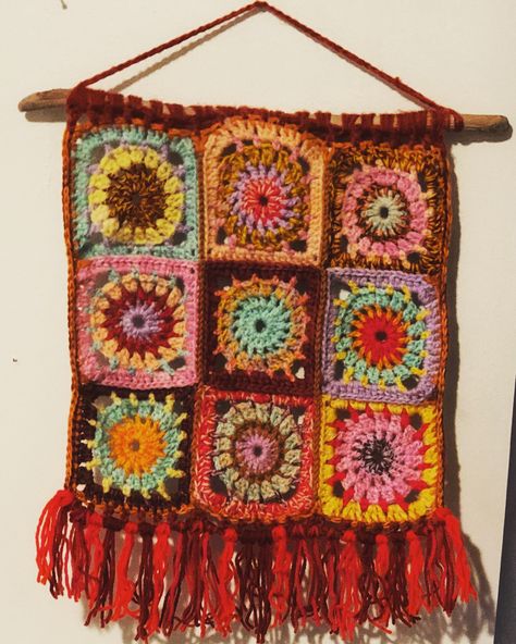 Crochet Granny Square Wall Decor, Crochet Wall Hanging Granny Square, Granny Square Decoration, Crochet Square Wall Hanging, Framed Granny Square, Granny Square Wallpaper, Granny Square Decor, Hanging Crochet Wall Decor, Granny Square Garland