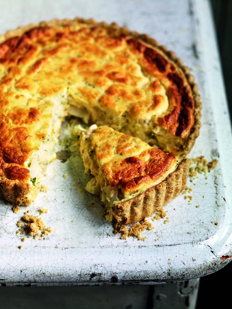 This smoked haddock tart is a bit like a cross between a traditional quiche and a soufflé, based on the classic omelette Arnold Bennett. Smoked Haddock Recipes, Traditional Quiche, Savoury Pie, January Recipes, Haddock Recipes, Smoked Haddock, Fish Friday, Pastry Recipe, Shellfish Recipes