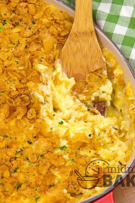 Cheesy Potatoes Recipe, Cheesy Potato Casserole, Frozen Potatoes, Cheesy Potato, Hashbrown Recipes, Potato Sides, Summer Recipes Dinner, Fast Dinners, Potato Side Dishes