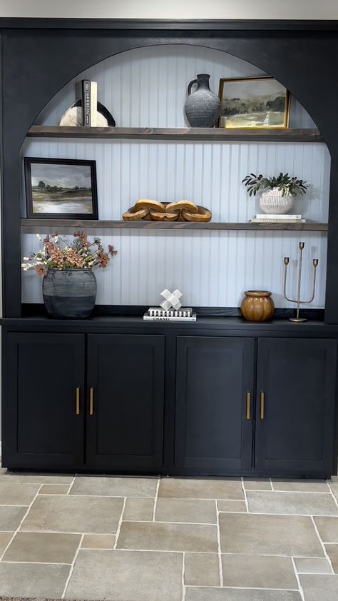 Arched Built In Bar Cabinet, Buffet Cabinet With Shelves Above, Built In Cabinet Dining Room, Dining Room Built In Cabinets, Built In Bar Cabinet, Dining Room Nook, Dining Room Built In, Bar Nook, Display Cabinet Design