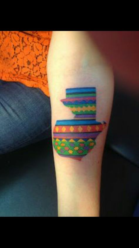 Guatemala flag tattoo Guatemala Tattoo Ideas Design, Guatemalan Tattoo Ideas, Guatemalan Tattoo, Guatemala Tattoo Ideas, Textile Tattoo, Guatemala Tattoo, Calligraphy Drawings, Guatemala Textiles, Quetzal Tattoo