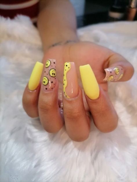 One Happy Dude Nails, Summer Nails Designs 2023, Summer Nails Designs, Nails Yellow, Hippie Nails, Nails 2023, Acrylic Nails Coffin Short, Short Acrylic Nails Designs, Spring Nail