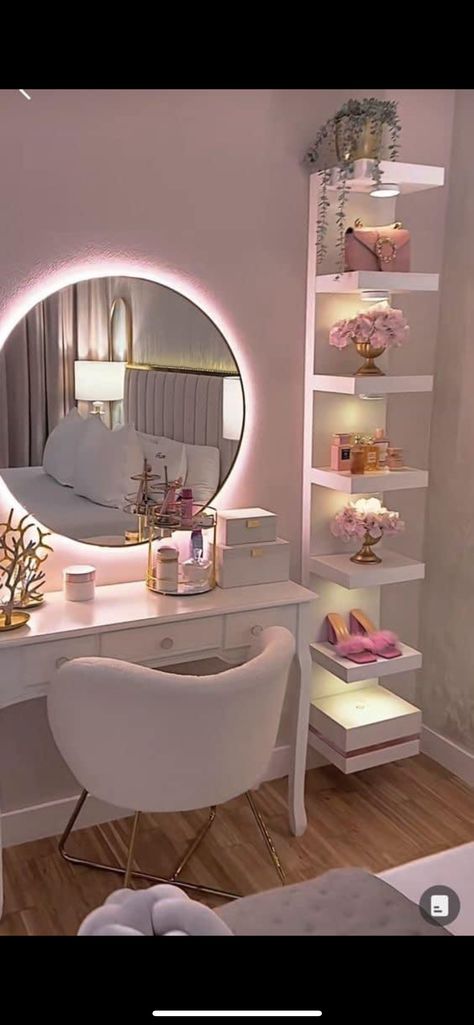 Mirror For Room Bedrooms, Small Makeup Table Ideas, Vanity And Study Table In One, Extra Small Room Ideas, Make Up Desk Idea, Room Vanity Ideas Small Spaces, Make Up Room Decoration Ideas, A Vanity, Beauty Table Bedroom