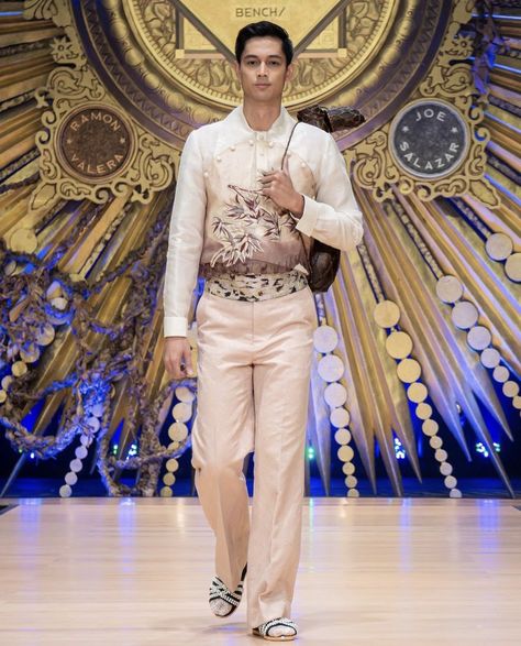 Modern Filipino Outfit Men, Modern Barong, Philippines Outfit, Ball Outfit, Filipino Clothing, Beach Formal, Filipino Fashion, Hoyeon Jung, 18th Bday