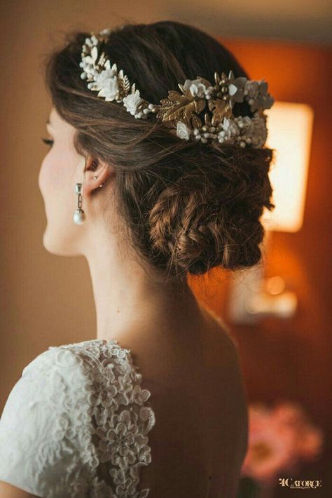 Vintage Wedding Hair, Hair Styles 2017, Short Hair Balayage, Bridal Updo, Trending Hairstyles, Wedding Hair And Makeup, Beard Styles, Wedding Hair Accessories, Bridesmaid Hair