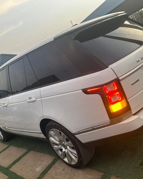 Range Rover supercharger 2015 model toks std Price~ #28.2m Location Lagos mainland. 📞|whatsapp 08022544087. #nony_sells #nony_sells_autos #lagoscars Range Rover 2024, 2024 Range Rover, April 22, Range Rover, Range, On Instagram, Quick Saves, Instagram