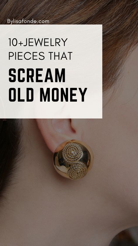 10+ Old Money Aesthetic Jewelry Pieces You Need If You Want to Look Classy and Expensive. Minimal Jewelry Outfit, Expensive Earrings Aesthetic, Earrings For Office Wear, Classy Accessories Jewelry, Must Have Classic Jewelry, Jewelry For Women Over 40, Expensive Looking Jewelry, Famous Jewelry Pieces, Best Everyday Gold Earrings