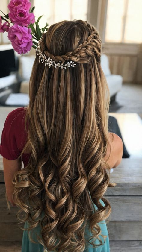 Hairstyle For Wedding Long Hair, Long Straight Hair Prom Hairstyles, Cute Dress Hairstyles, Wedding Hair Styles Straight Hair, Hairstyles Girls Wedding, Classy Prom Hair Down, Elegant Wedding Hairstyles For Long Hair, Hairstyles In Straight Hair, Half Hairstyles For Long Hair