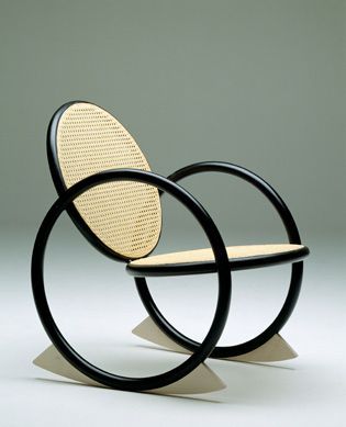 Modern Lounge Chair Design, Metal Furniture Design, Unique Chair, Verner Panton, Lounge Chair Design, Funky Furniture, Modern Lounge Chairs, Decoration Inspiration, Take A Seat