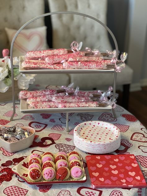 Sprinkle Pretzels, mini cookies and heart chocolates for our little sweetheart’s first birthday Sweet One First Birthday Hearts, Valentine Theme First Birthday Party, First Birthday In February Party Ideas, Little Sweetheart First Birthday, Heart Theme First Birthday, Valentines One Year Old Birthday, One Little Sweetheart Birthday, Our Little Sweetheart Is Turning One, Birthday Treat Table