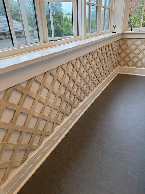 Lattice Wall Indoor, Lattice Ceiling, French Transitional Home, Waynes Coating, Pelmet Box, Molding Detail, River House Decor, Lattice Wall, Colonial Farmhouse