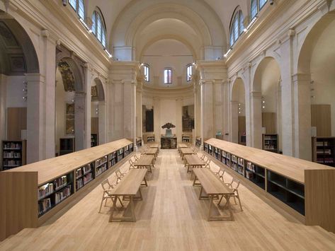 The Carisbo Foundation Library in the church of S.Giorgio in Poggiale of Bologna, Bologna, 2009 - architetto Michele De Lucchi Church Library, Church Interior, Building Contractors, Bologna Italy, City Road, Adaptive Reuse, Futuristic Design, School Architecture, Bologna