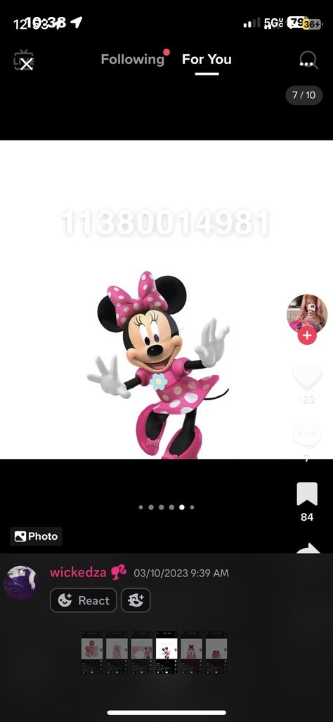 Mickey Mouse Decals Bloxburg, Mickey Mouse Decal Codes Bloxburg, Bloxburg Minnie Mouse Codes, Disney Princess Decals Bloxburg, Bloxburg Minnie Mouse Decals, Princess Decals Bloxburg, Minnie Mouse Decal Codes Bloxburg, Bloxburg Toddler Room Ideas, Minnie Mouse Curtains