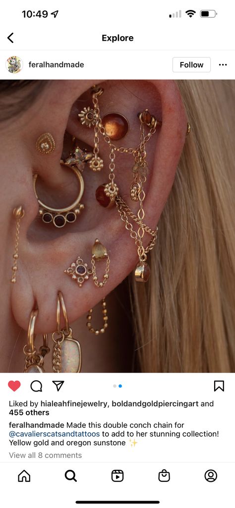 Ear Piercing Ideas Boho, Earrings Set Up, Cluttered Ear Piercings, Boho Earring Stack, Earthy Piercings, Maximalist Piercings, Curated Ear Piercing Mixed Metals, Boho Piercings, Hippie Piercings